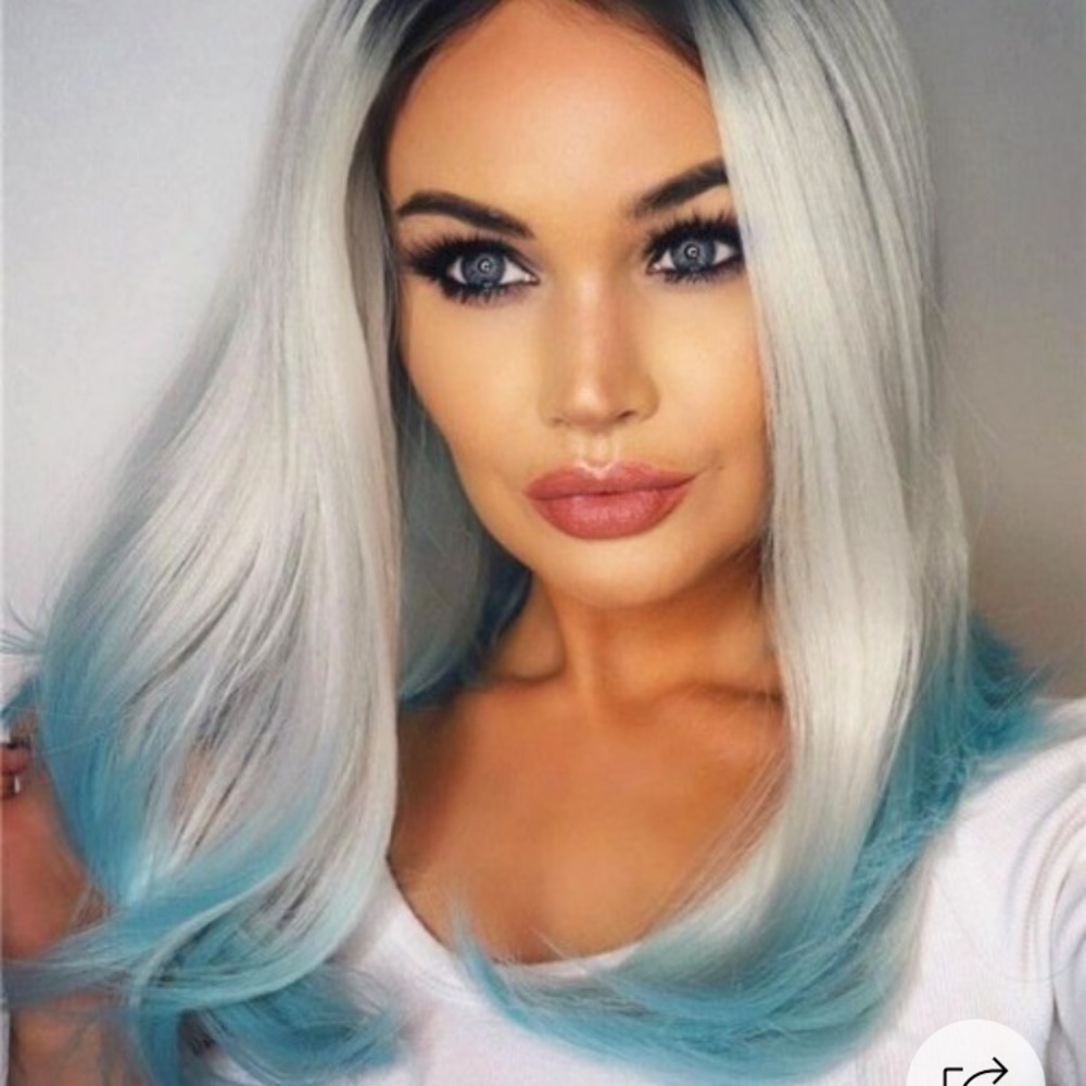 Uniwigs Fatin synthetic lace front wig